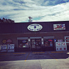 Pineville Food Mart inside