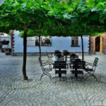 Zajazd Hubert. Hotelarstwo Gastronomia I Piekarnictwo Jerzy Myśliński Wewnątrz