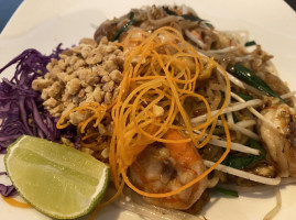 Lemongrass Thai Cuisine food