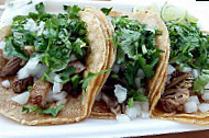 Taqueria La Calpena food