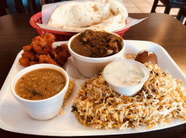 Daawat Indian Cuisine food