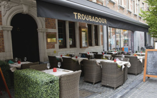 De Troubadour food