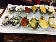 Metro Oyster Bar food