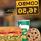 Subway Mococa food