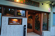 Parrufu outside