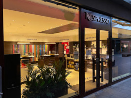 Nespresso Boutique outside