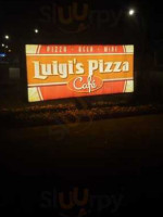 Luigi's Pizza Cafe outside