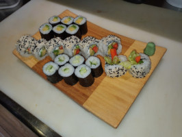 Kenji Sushi food