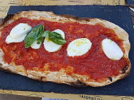 Oltrepizza food