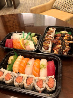 Kirazu Sushi food