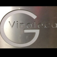 Vinoteca Gomar food