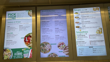 Freshii inside