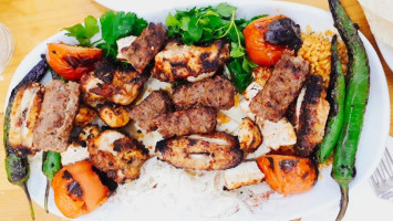 Hanedan Ev Yemeklerİ Ve Et Izgara Kebap çorba çeşitleri food