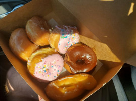 Abbe's Donut Nook food