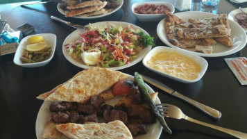 Gaziantep Lahmacun-pide Kebap Salonu food