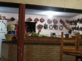 La Casa De Los Abuelos food