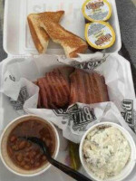 Billy Sims Bbq food