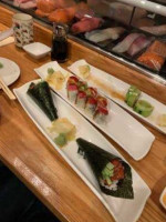 Oto Sushi food