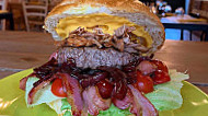 Amascalzon Burgerhouse food