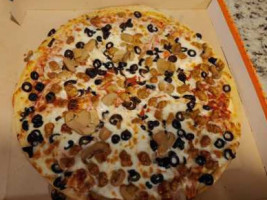 Little Caesars Pizza food