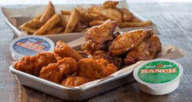 Wing Zone food