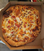 Domino's Pizza food