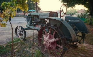 Makkosjánosi outside