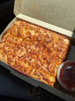 Pizza Hut food