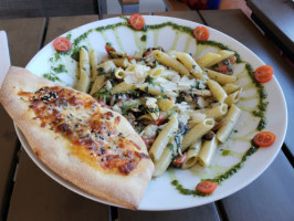 Ditali Pizzeria Grill food