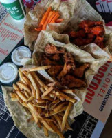 Wing Stop food