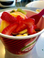 Menchie's Frozen Yogurt food