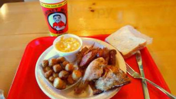 Smokey Mo's Bbq food