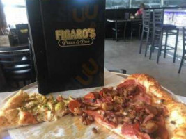 Figaro's Pizza Pub food