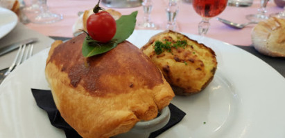 La Table du Lavoir food