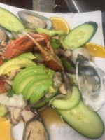 Mariscos El Pacifico food