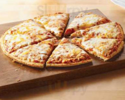 Benito's Pizza food