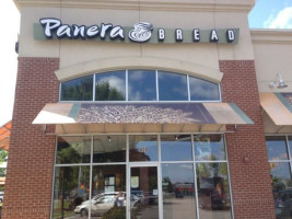 Panera Bread outside