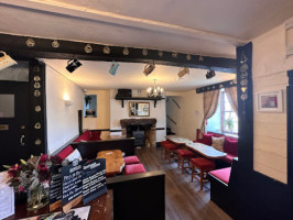 The Sandygate Inn inside