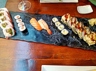 Takeme Sushi Granada food