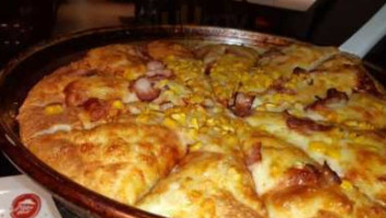 Pizza Hut Litoral food