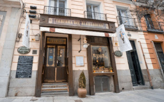 Taberna Del Alabardero Madrid outside