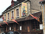 La Finette Taverne D'arbois inside