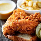 Joella's Hot Chicken food