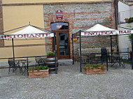 Osteria Enoteca Piazza inside