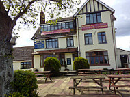 Beauchamp Arms inside