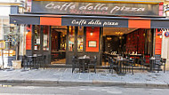 Caffe della Pizza inside