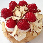 Cinnaholic food