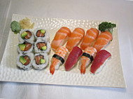 U Sushi food