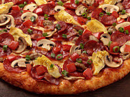 Round Table Pizza food