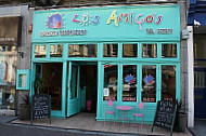 Los Amigos outside